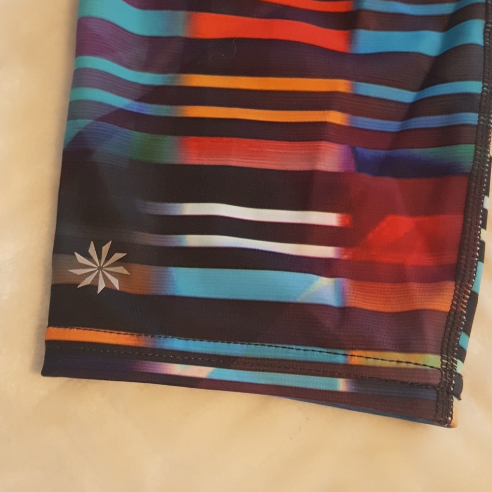 Athlete Laser Beam Sonar Capri Leggings - Picture 3 of 6